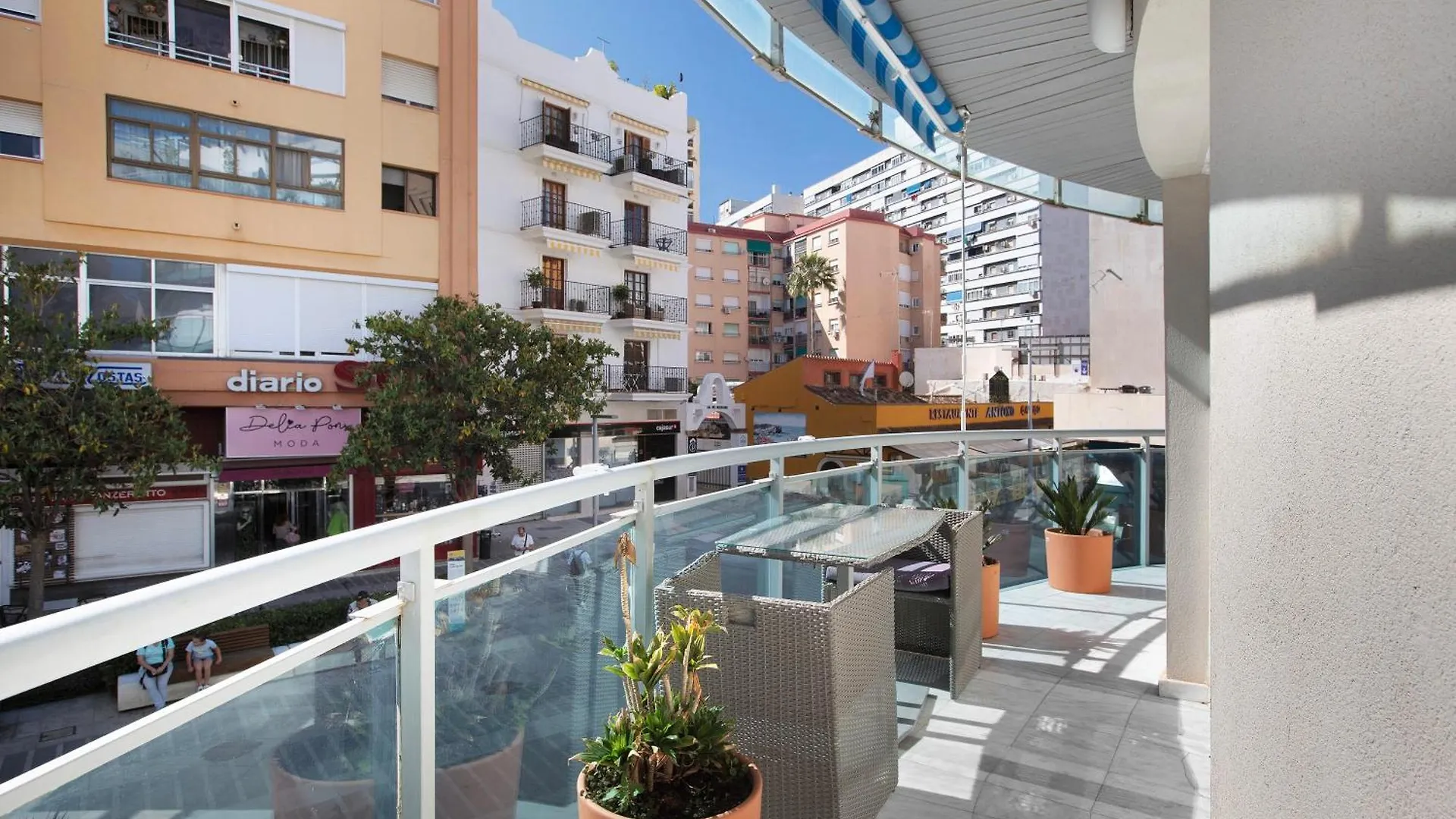 Plata Plaza Apartment Torremolinos